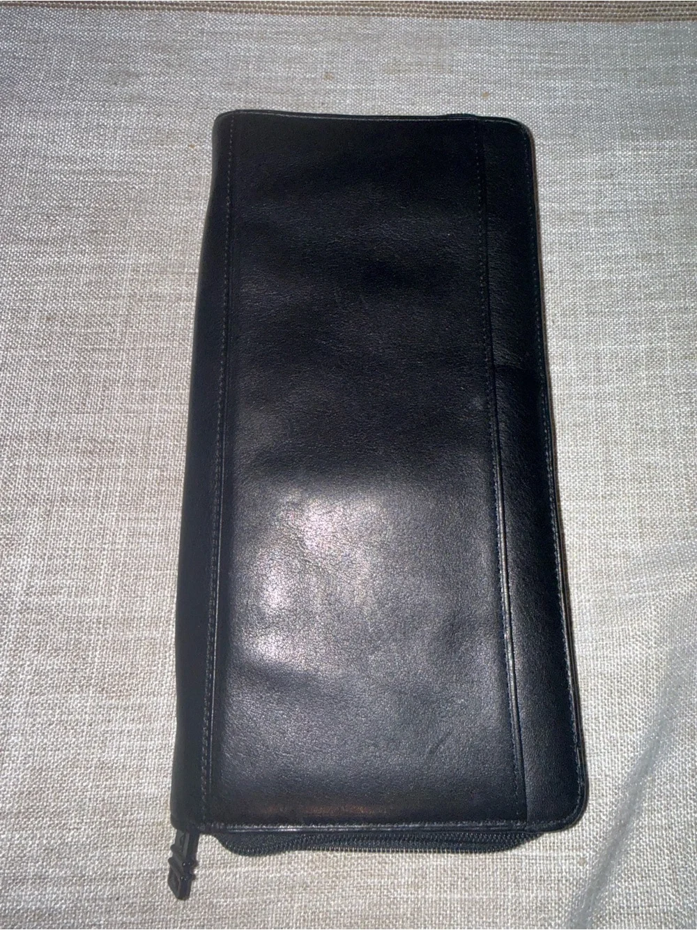 Tumi Black Leather Zip-Around Travel Wallet- Vintage